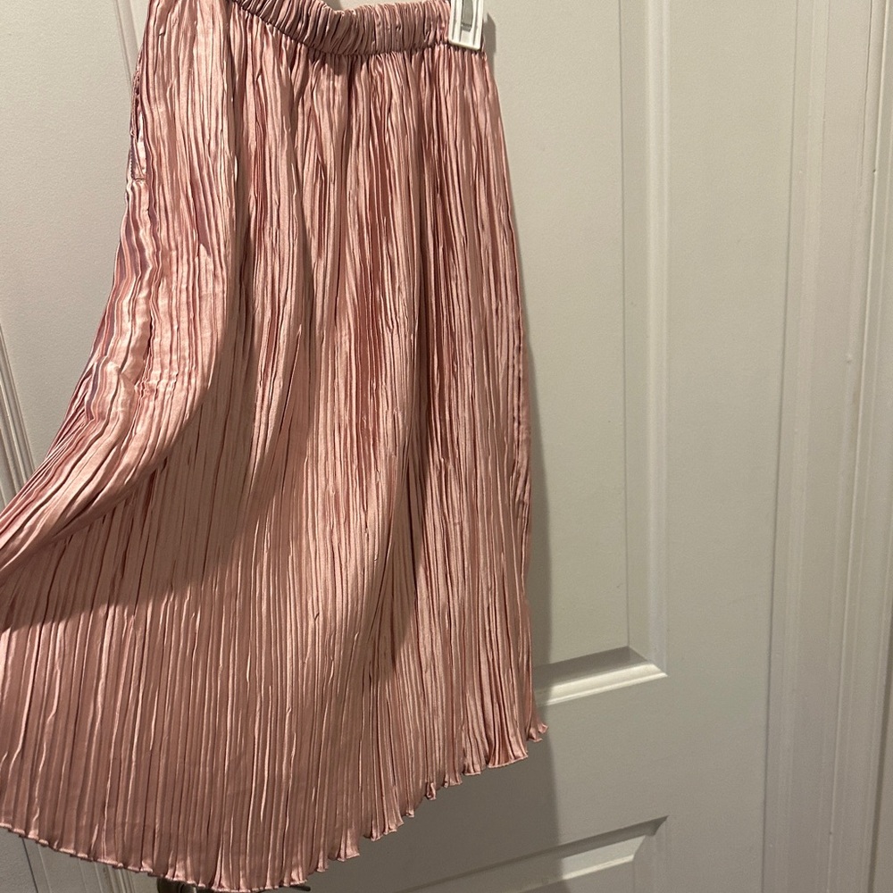 Abercrombie Kids Pink Pleated Midi Skirt - Picture 3 of 5